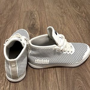 Nobull white leather Mid Trainer